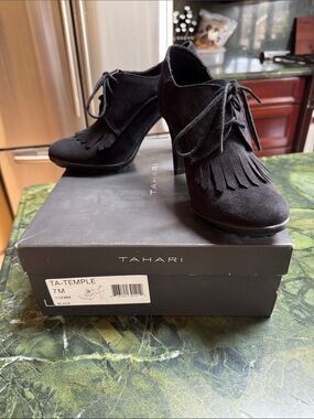 Tahari Temple booties, fringe ankle boot IOB Like New